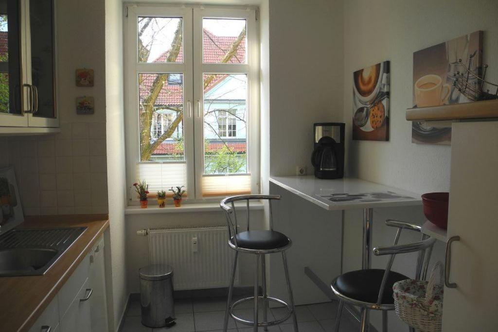 Heinrich-Heine-Strasse App 09 - Parkblick Leilighet Rostock Eksteriør bilde